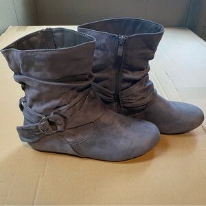 New With Box Grey Slouch Ankle Boot Renaissance Faire Cosplay